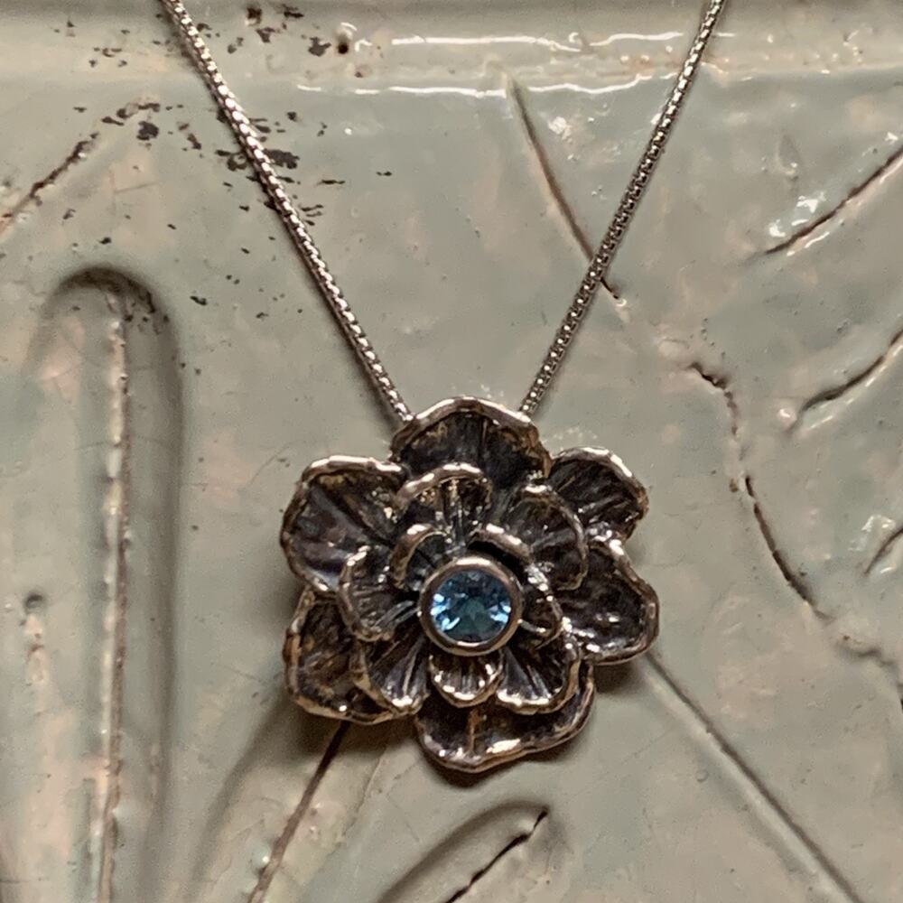 PZ Israel Sterling Silver & Blue Topaz Flower Necklace 18 Inches